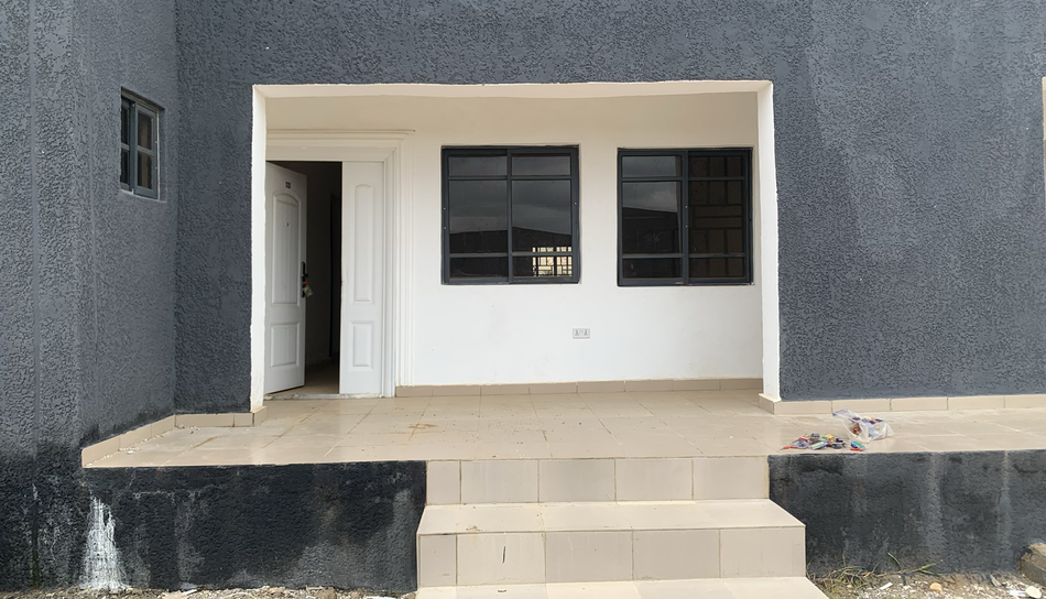 3-Bedroom Home for Sale Near Keffi Stadium Flat 7 — cover photo