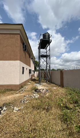 Shopping Plaza in Karu Extension 2 — photo 4